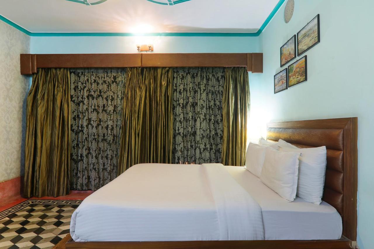 Fabhotel East View Varanasi Ngoại thất bức ảnh