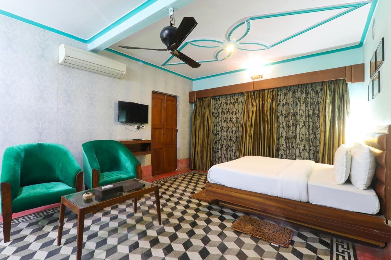 Fabhotel East View Varanasi Ngoại thất bức ảnh
