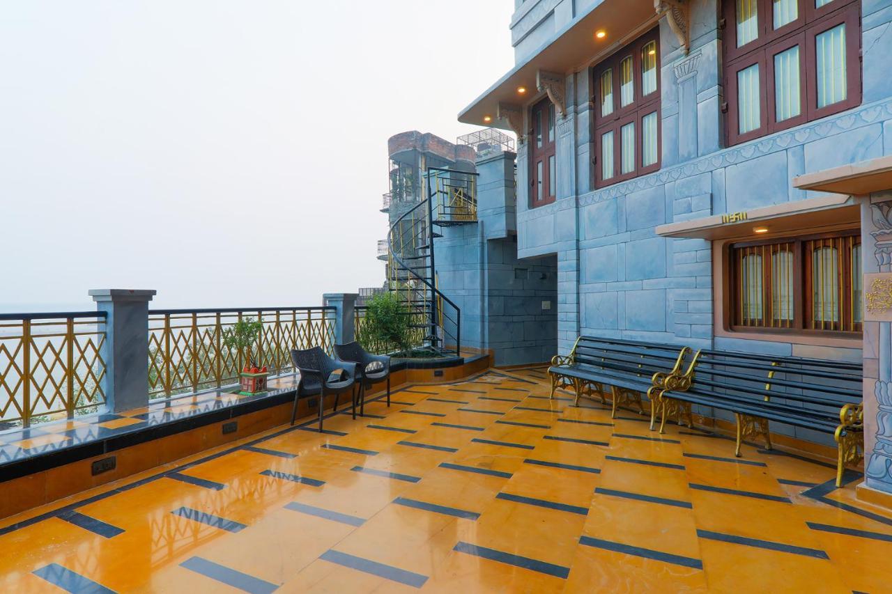 Fabhotel East View Varanasi Ngoại thất bức ảnh